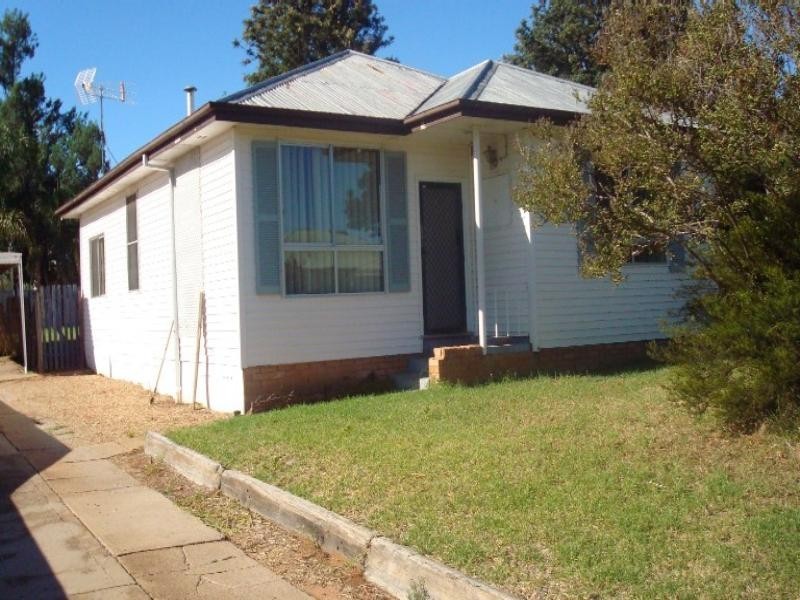 36 Naman Street, Dubbo NSW 2830