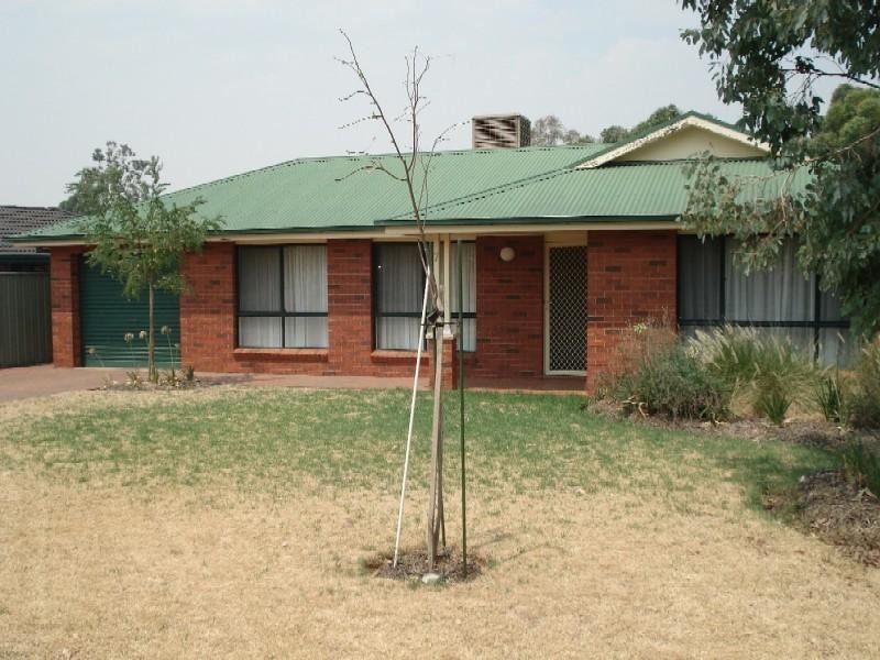 7 Horizon Place, Dubbo NSW 2830
