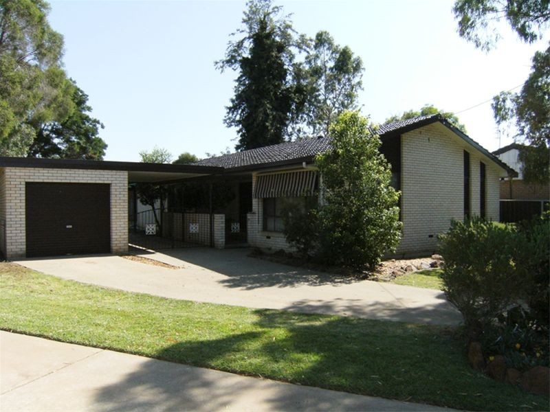 6 Garnet Street, Dubbo NSW 2830