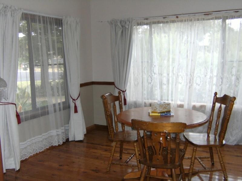 33 Fitzhill Parade, Dubbo NSW 2830