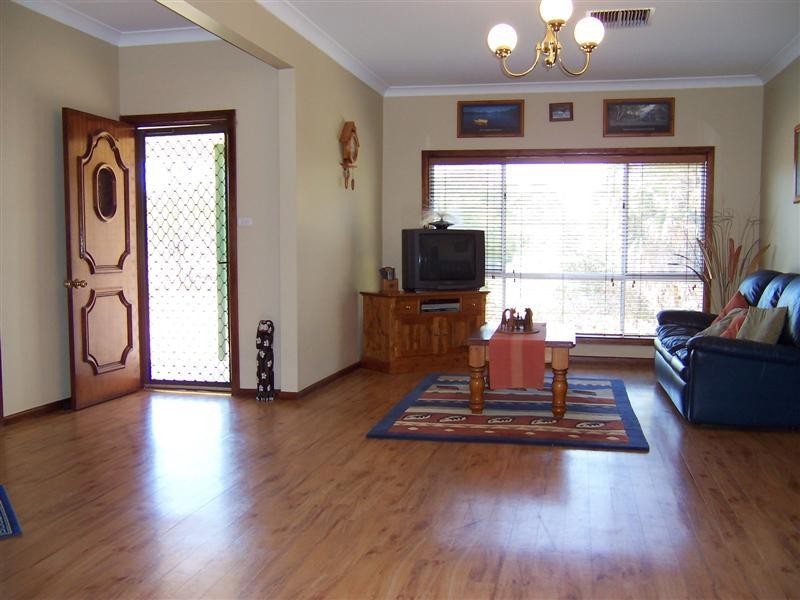 “Green Gin Gin, Trangie NSW 2823