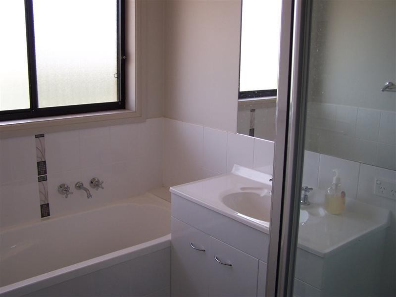 2 Savoy Place, Dubbo NSW 2830