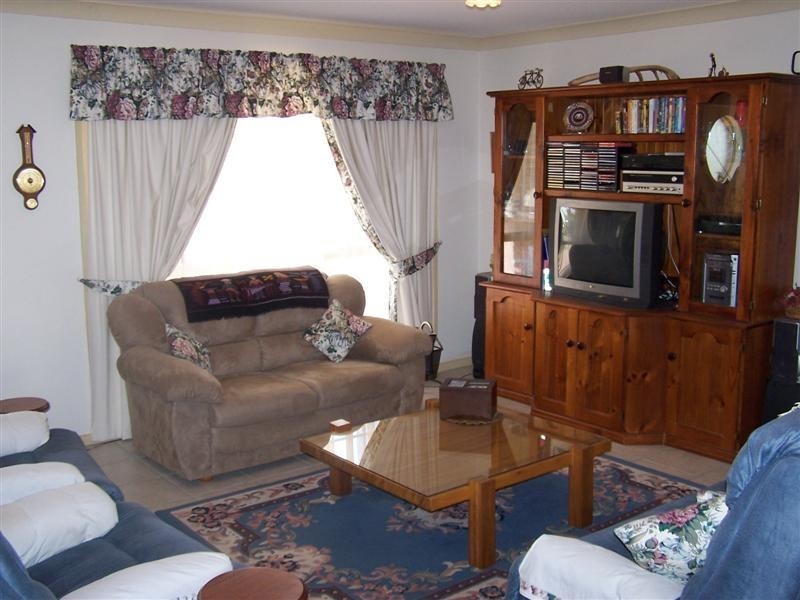 2 Silkwood Close, Dubbo NSW 2830