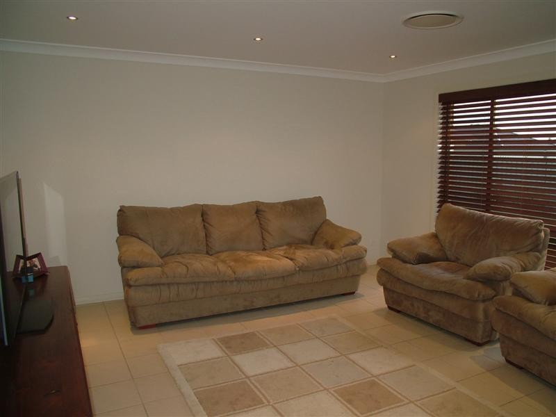 16 Holmwood Drive, Dubbo NSW 2830