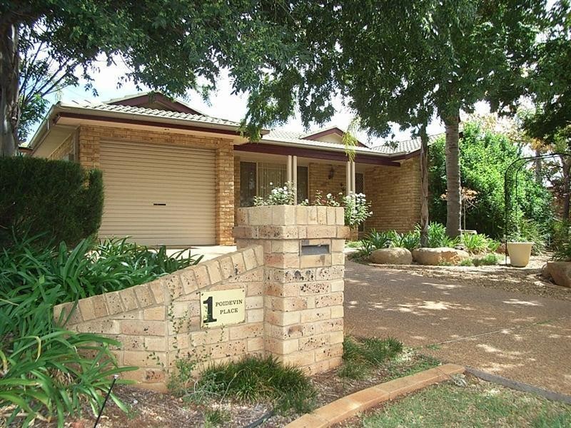 1 Poidevin Place, Dubbo NSW 2830