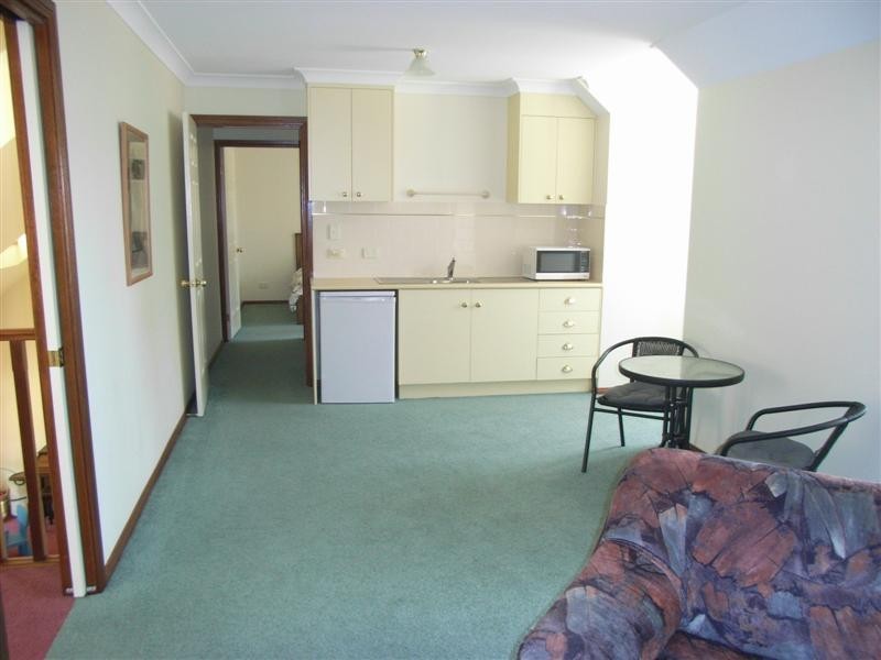 7 Waverly Drive, Dubbo NSW 2830