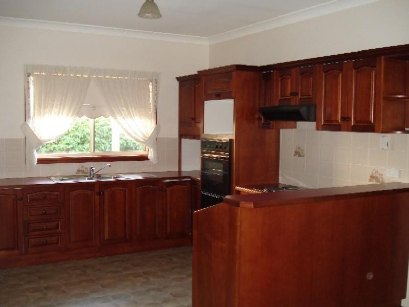 11 Bishop Street, Dubbo NSW 2830