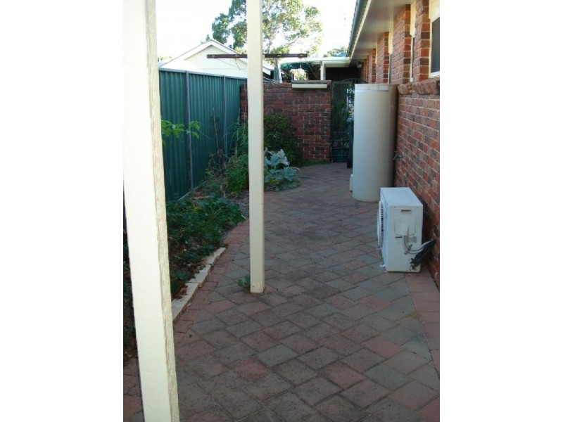 11 Bishop Street, Dubbo NSW 2830