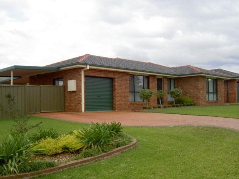 2 Websdale Drive, Dubbo NSW 2830