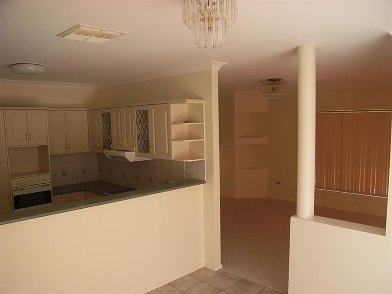 8 Newlands Place, Dubbo NSW 2830