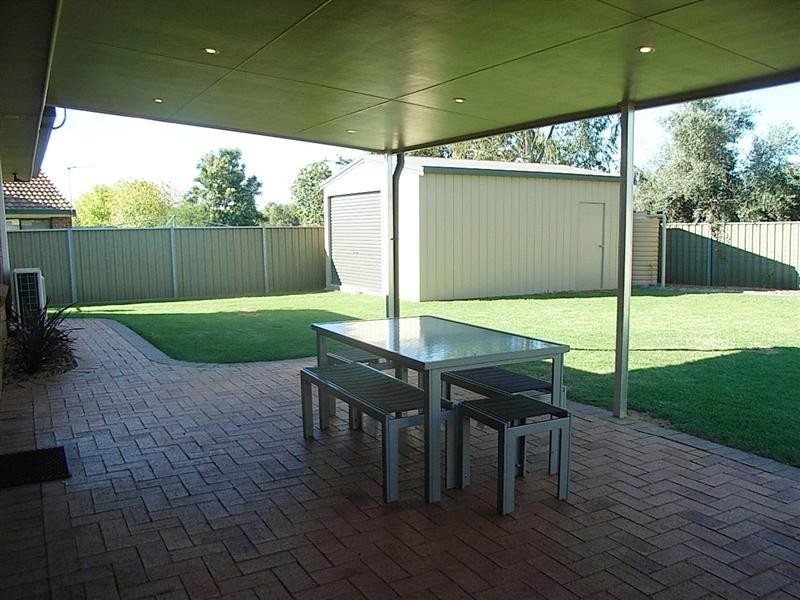 17 Eden Park Avenue, Dubbo NSW 2830