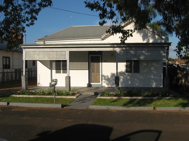 238 Brisbane Street, Dubbo NSW 2830