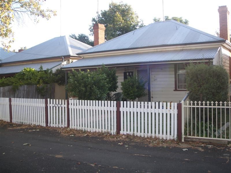 257 Darling Street, Dubbo NSW 2830