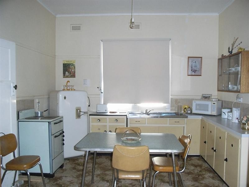 11 Allison Street, Dubbo NSW 2830