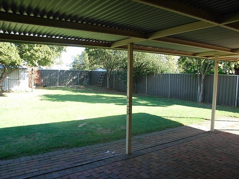 28 Twickenham Drive, Dubbo NSW 2830