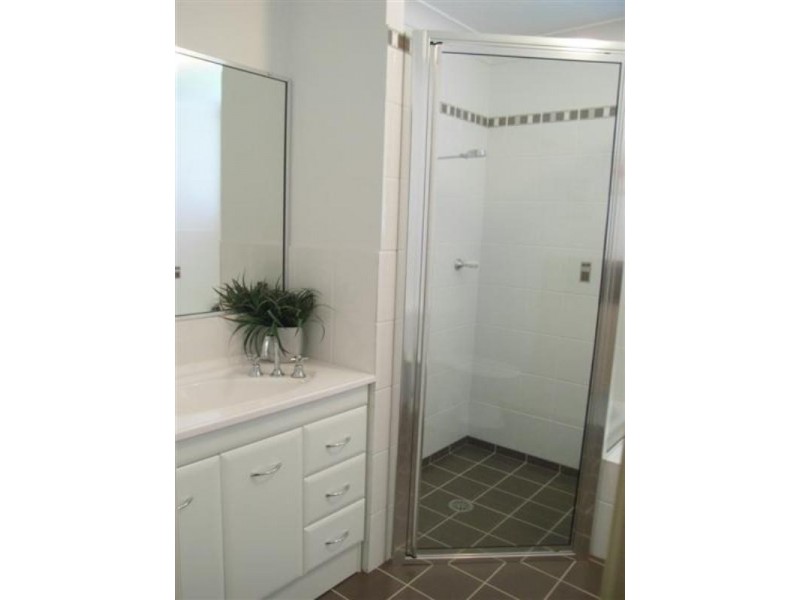 4B John Brass Place, Dubbo NSW 2830