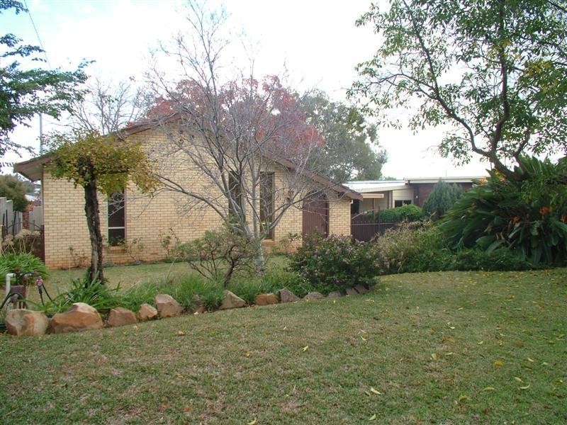 21 Brigalow Avenue, Dubbo NSW 2830