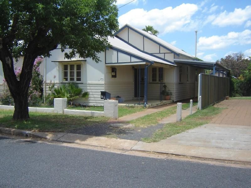 1 Furney Street, Dubbo NSW 2830