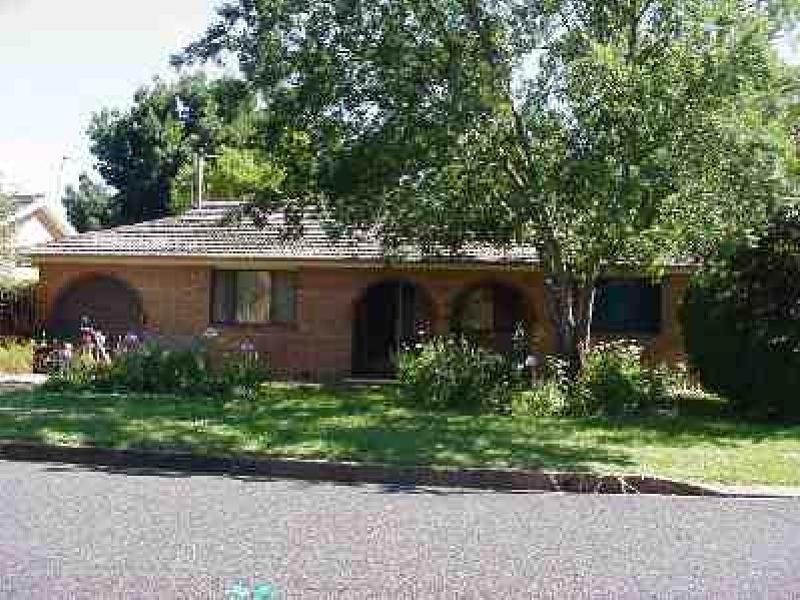 18 Emerald Street, Dubbo NSW 2830