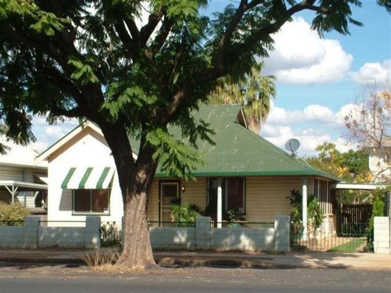 39 Macleay Street, Dubbo NSW 2830