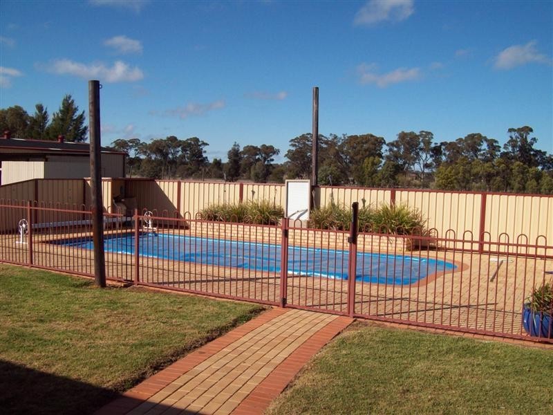 2R Nocoleche Drive, Dubbo NSW 2830