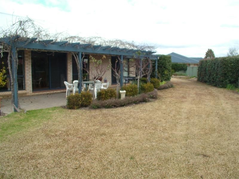 7 Culgoa Court, Dubbo NSW 2830