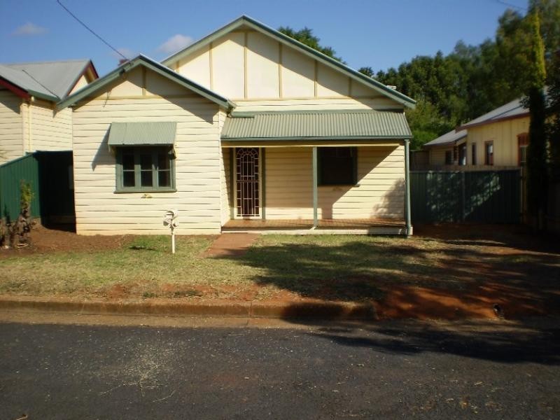 7 Rawson Street, Dubbo NSW 2830