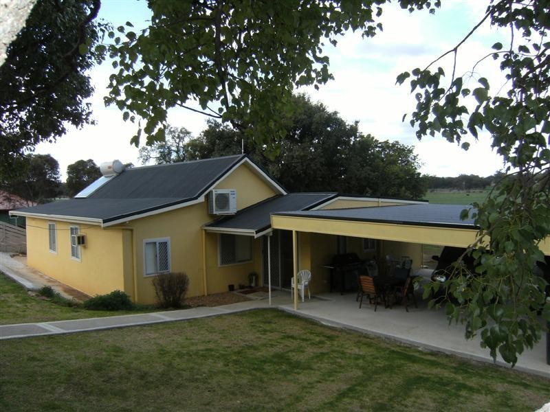 25 – 27 Hill Street, Geurie NSW 2831