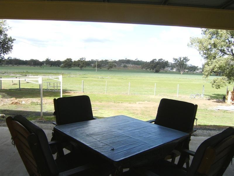 25 – 27 Hill Street, Geurie NSW 2831