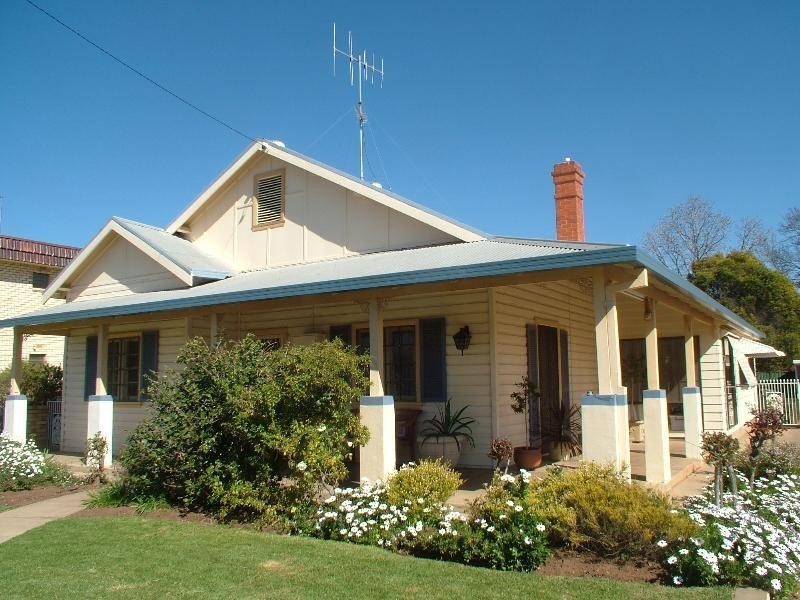 225 Brisbane Street, Dubbo NSW 2830