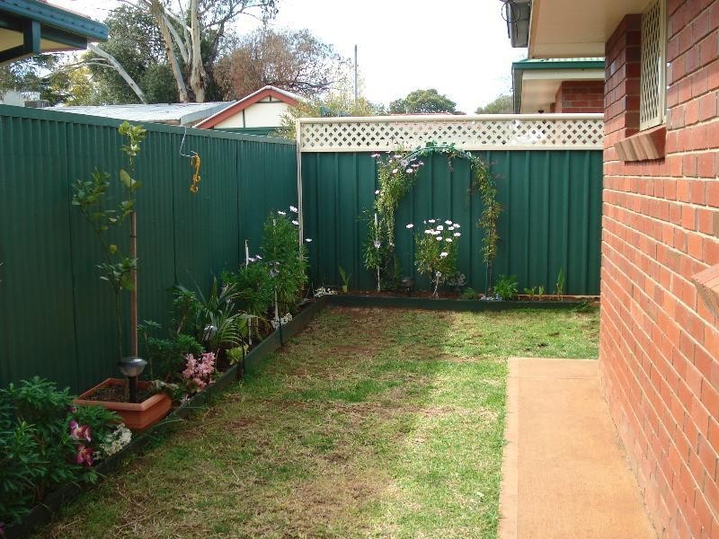 2/190 Fitzroy Street, Dubbo NSW 2830