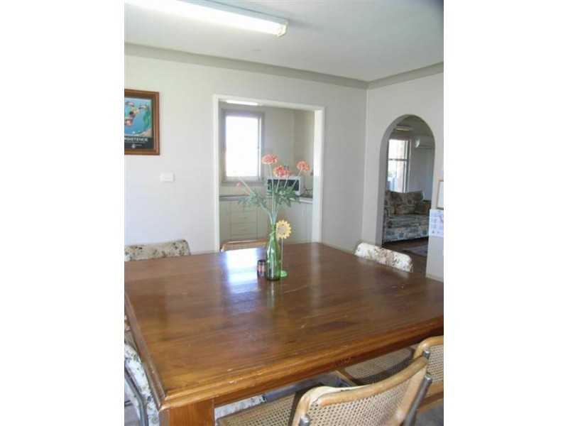 70 Corbett Avenue, Dubbo NSW 2830