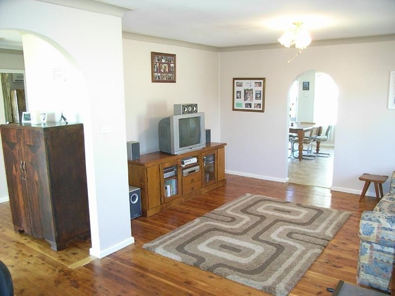 70 Corbett Avenue, Dubbo NSW 2830