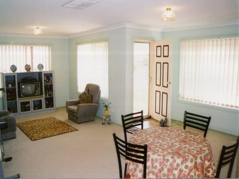 2/12 John Glen Place, Dubbo NSW 2830
