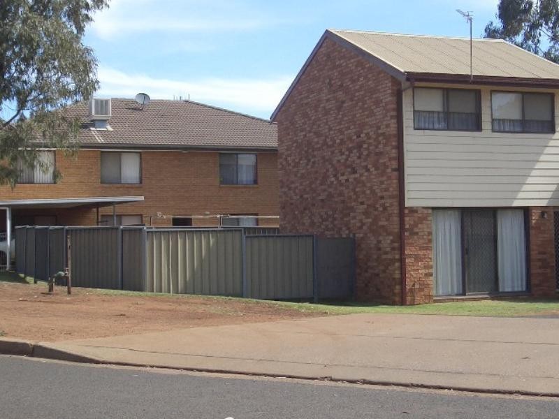 1/7 Forrest Crescent, Dubbo NSW 2830