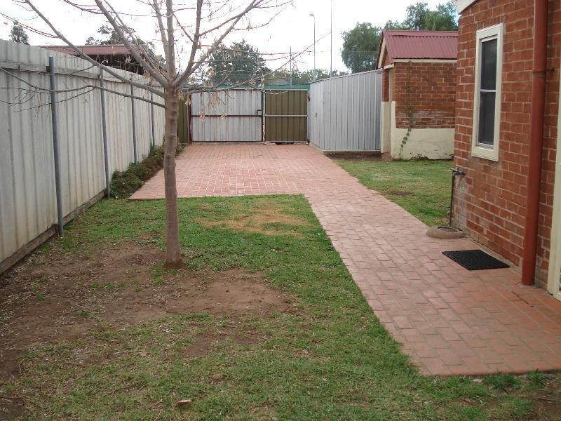 28 Erskine Street, Dubbo NSW 2830
