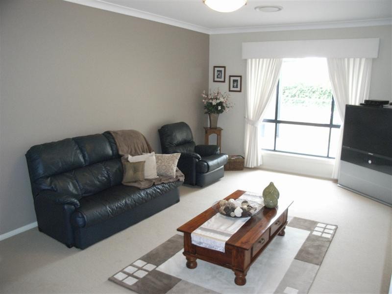 7 Chanara Crescent, Dubbo NSW 2830