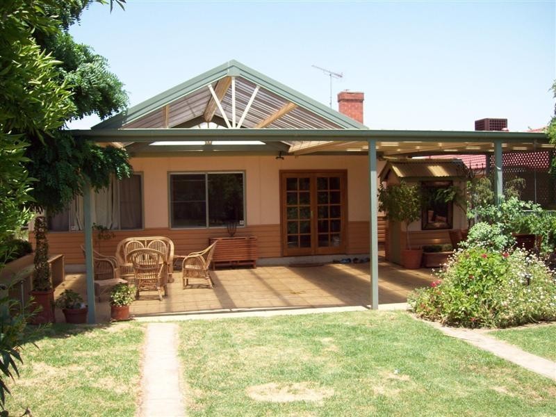 10 Ronald Street, Dubbo NSW 2830