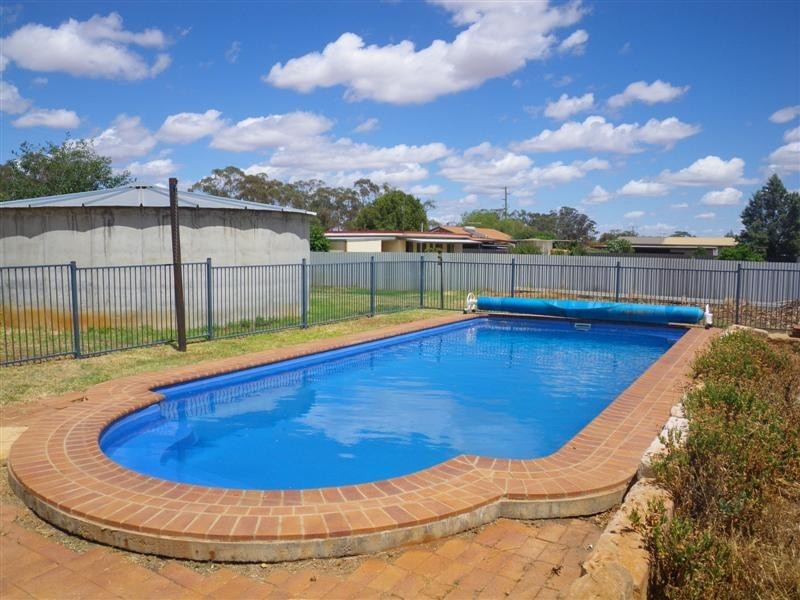 16 Railway Street, Wongarbon NSW 2831