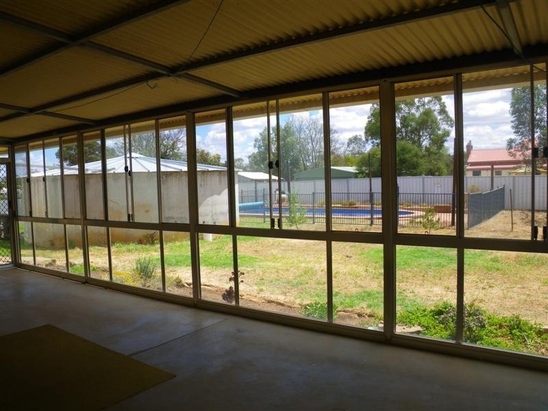 16 Railway Street, Wongarbon NSW 2831