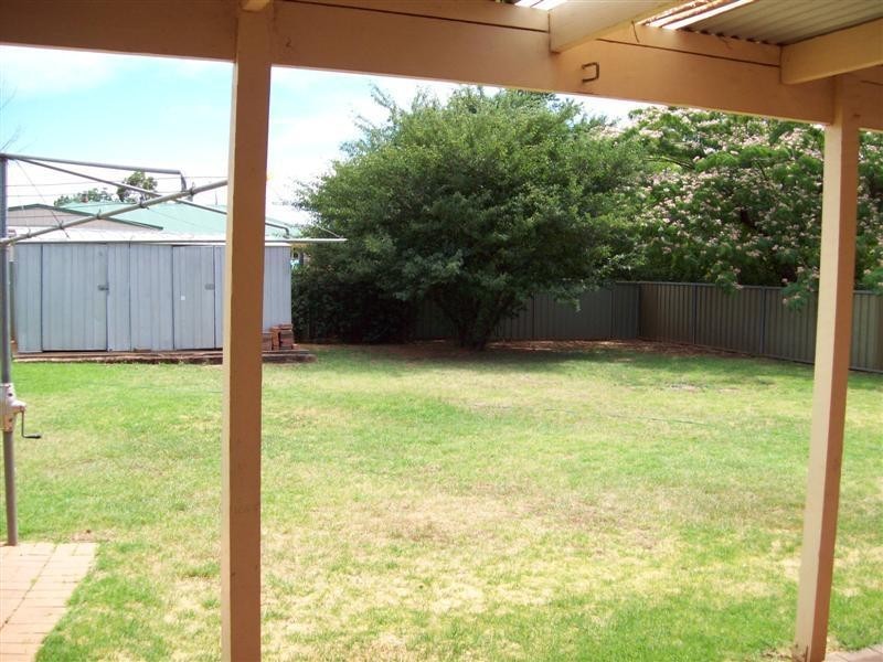 5 Wren Place, Dubbo NSW 2830