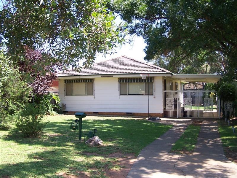 5 Peters Street, Dubbo NSW 2830