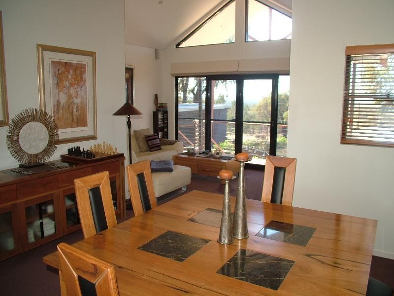 16 Glenabbey Drive, Dubbo NSW 2830