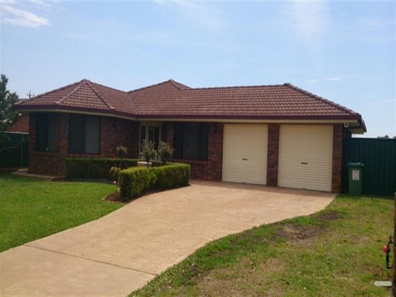 4 Alder Place, Dubbo NSW 2830