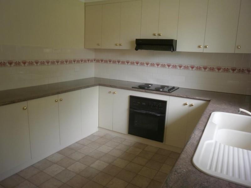 14B Lincoln Parkway, Dubbo NSW 2830