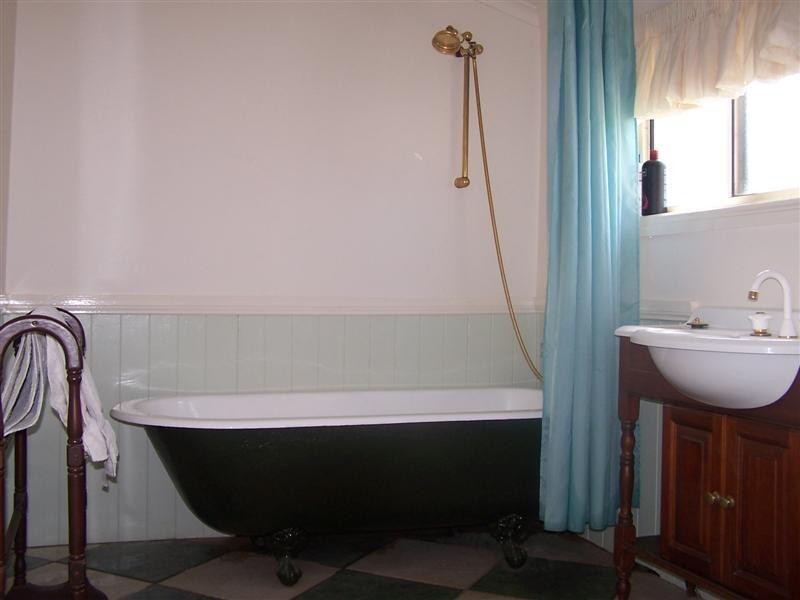 87 Wellington Street, Geurie NSW 2831