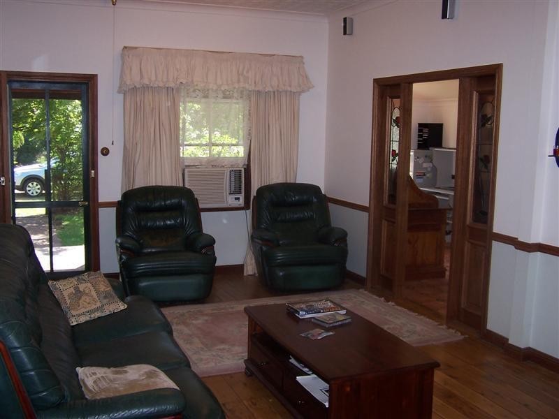 87 Wellington Street, Geurie NSW 2831