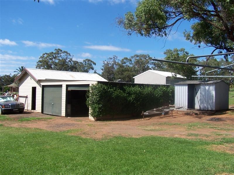 87 Wellington Street, Geurie NSW 2831