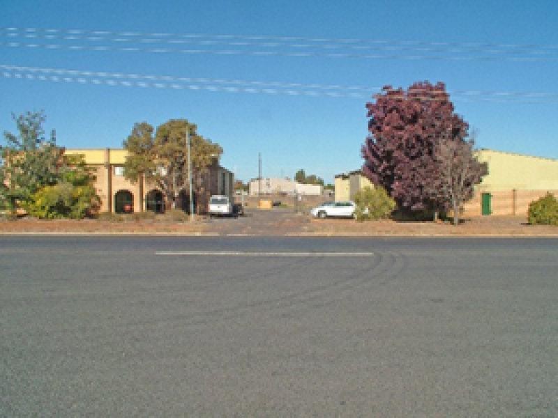 9 Douglas Mawson Drive, Dubbo NSW 2830