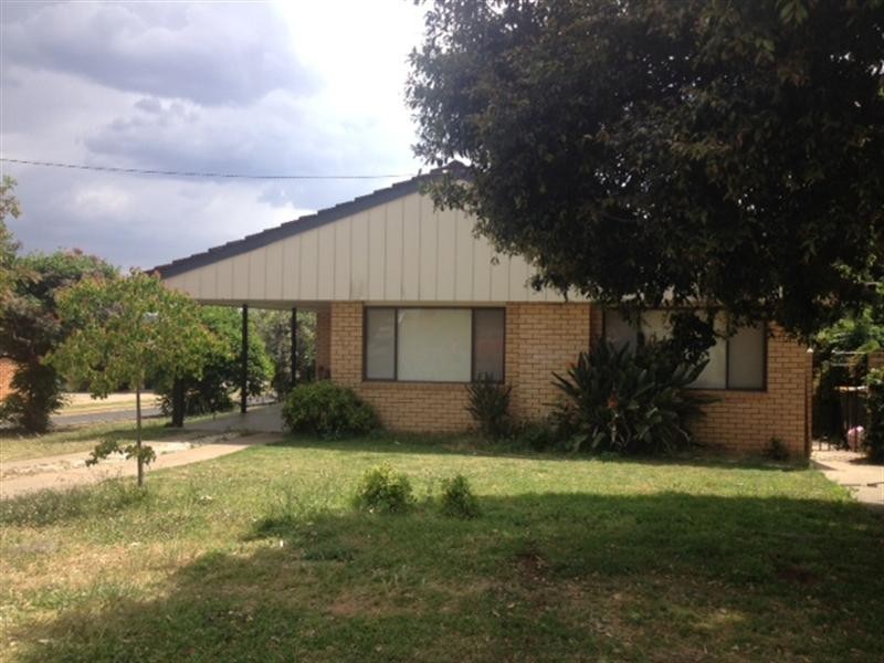 329 Fitzroy Street, Dubbo NSW 2830